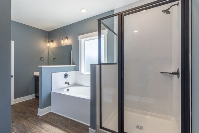 2060 Beverly Ct, Springfield, TN 37172