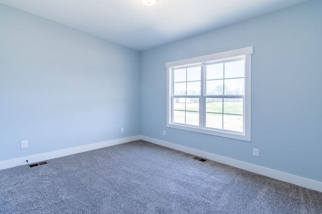 2060 Beverly Ct, Springfield, TN 37172