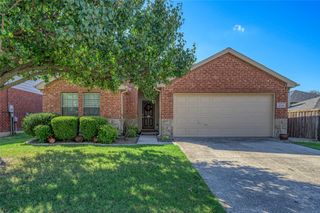 2113 Penton Linns Drive, Anna, TX 75409