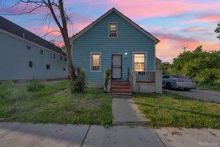 2124 Halleck Street, Detroit, MI 48212