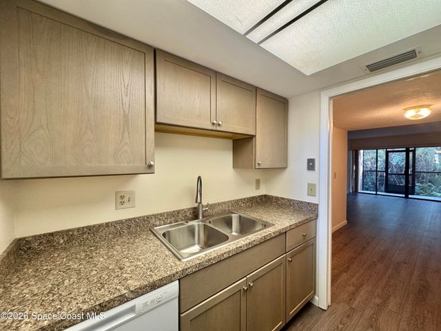 2673 Golf Lake Circle 1311, Melbourne, FL 32935