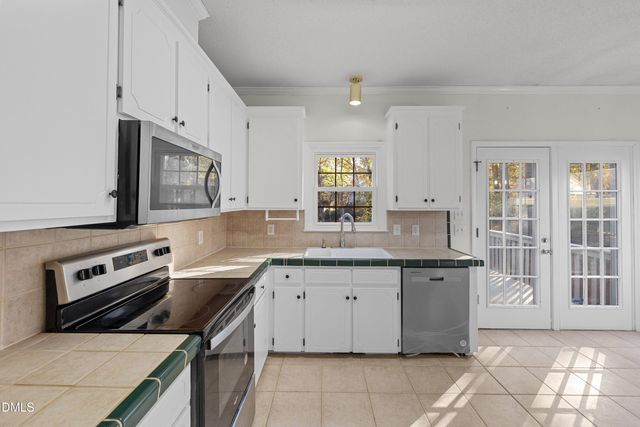 3645 S Pointe Drive, Apex, NC 27539