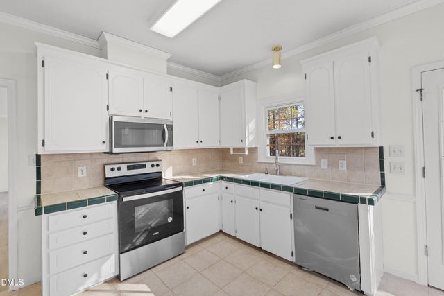 3645 S Pointe Drive, Apex, NC 27539