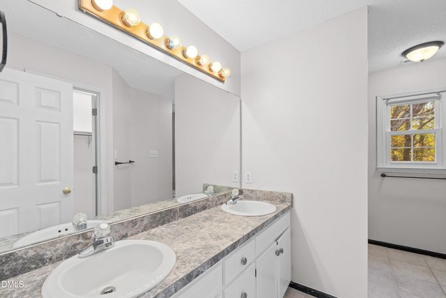 3645 S Pointe Drive, Apex, NC 27539