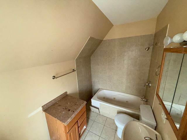 9307 S Loomis Street, Chicago, IL 60620