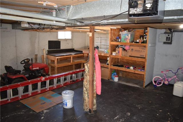 1704 Cinnabar Drive, Raymore, MO 64083