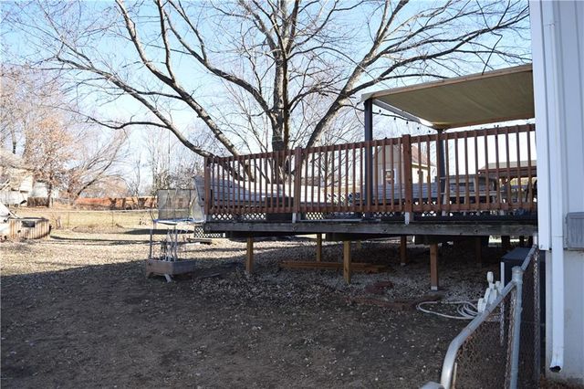 1704 Cinnabar Drive, Raymore, MO 64083