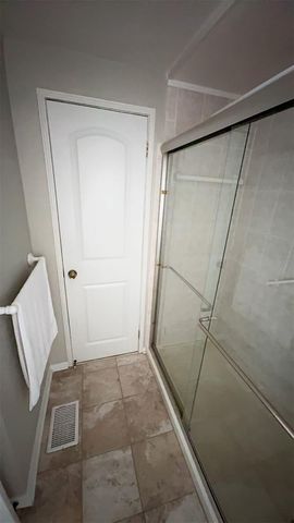 4851 W GANDY BOULEVARD B11L38, Tampa, FL 33611