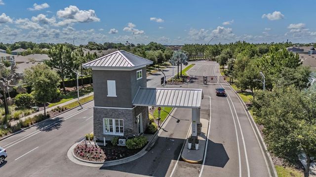 16619 GOOSE RIBBON PLACE, Wimauma, FL 33598