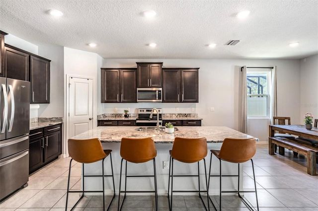 16619 GOOSE RIBBON PLACE, Wimauma, FL 33598