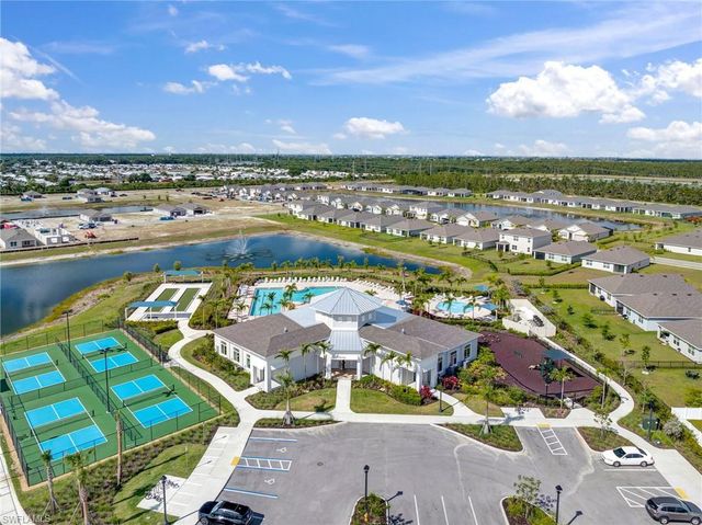 16711 Elkhorn Coral DR, North Fort Myers, FL 33903