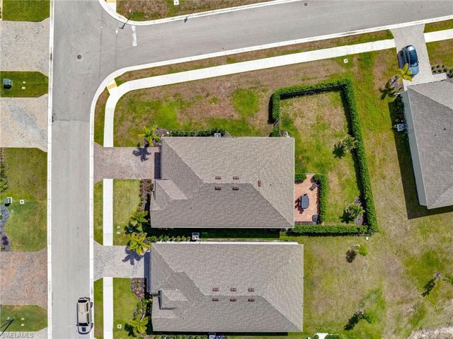 16711 Elkhorn Coral DR, North Fort Myers, FL 33903