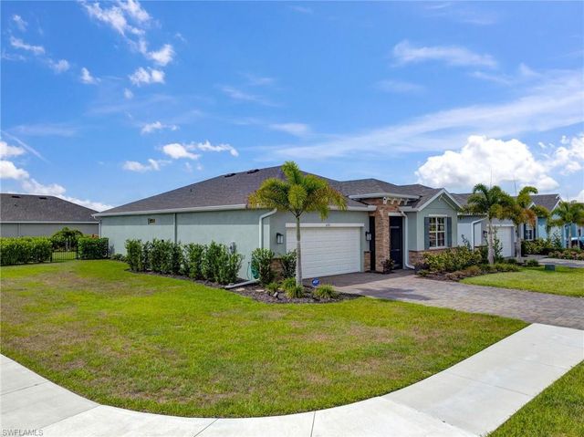 16711 Elkhorn Coral DR, North Fort Myers, FL 33903