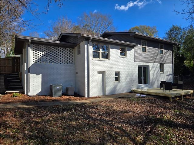 2730 Wayman Drive, Gainesville, GA 30506