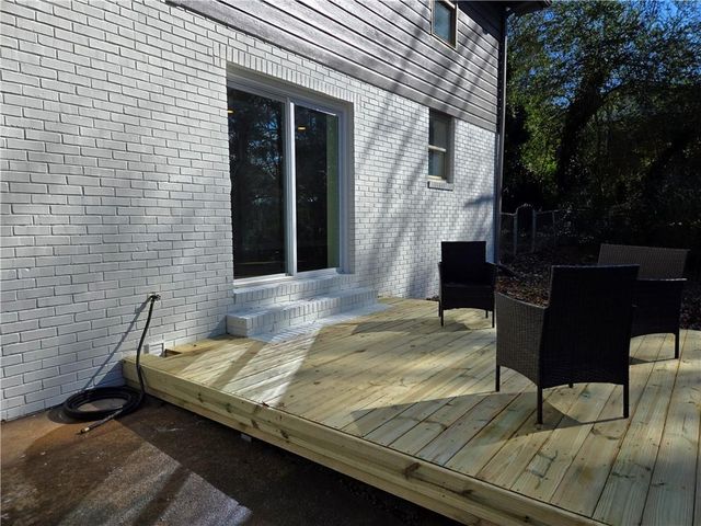 2730 Wayman Drive, Gainesville, GA 30506