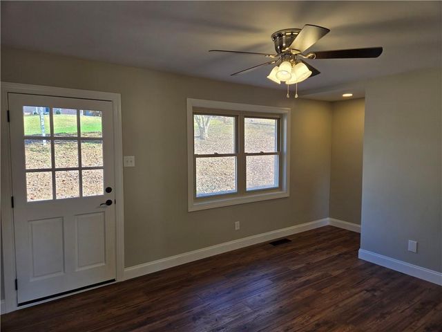 2730 Wayman Drive, Gainesville, GA 30506