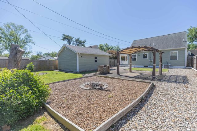 1514 Madison Avenue, Evansville, IN 47714