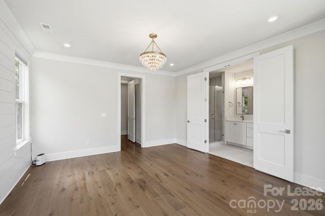2428 Runnymede Lane, Charlotte, NC 28209