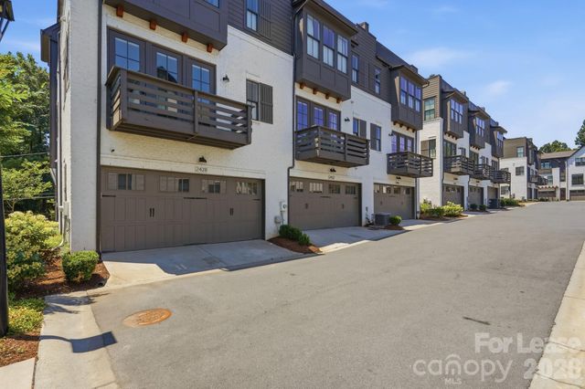2428 Runnymede Lane, Charlotte, NC 28209