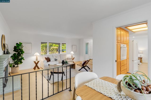 871 Litwin Dr, Concord, CA 94518