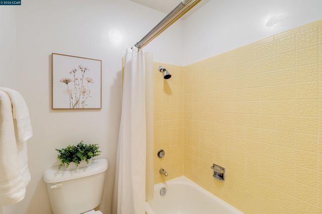 871 Litwin Dr, Concord, CA 94518