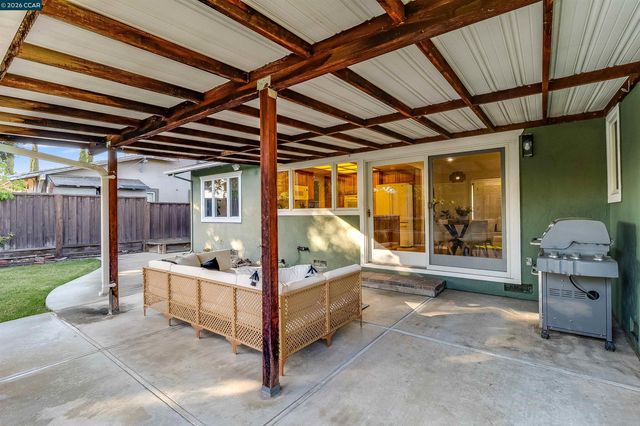 871 Litwin Dr, Concord, CA 94518