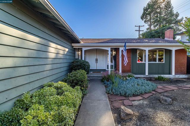 871 Litwin Dr, Concord, CA 94518