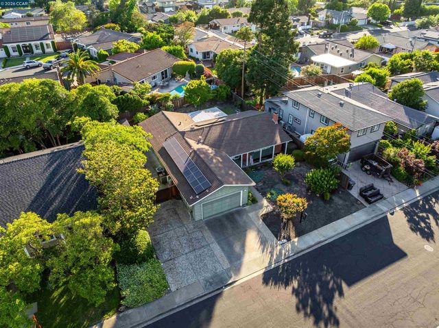 871 Litwin Dr, Concord, CA 94518