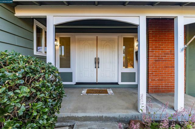 871 Litwin Dr, Concord, CA 94518