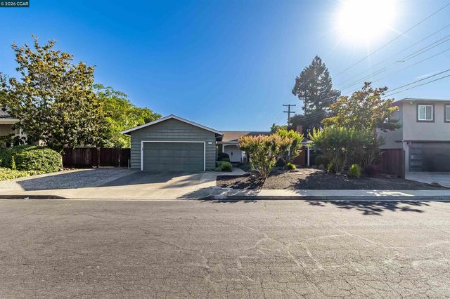 871 Litwin Dr, Concord, CA 94518