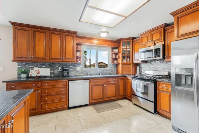 744 Calle Punta, Thousand Oaks, CA 91360