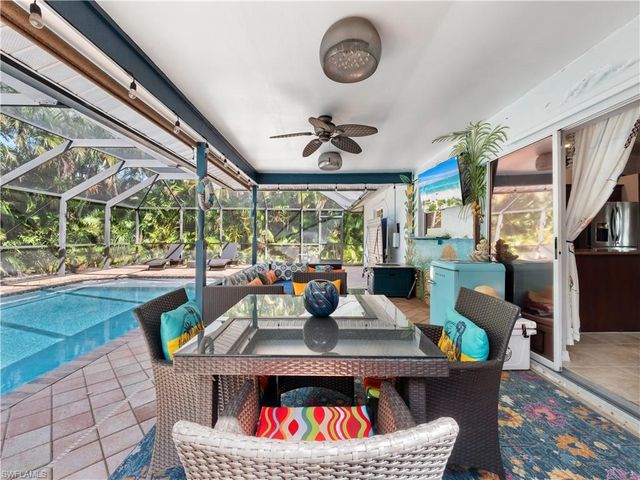 2138 SW 12th PL, Cape Coral, FL 33991