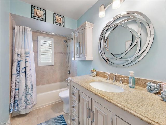 2138 SW 12th PL, Cape Coral, FL 33991