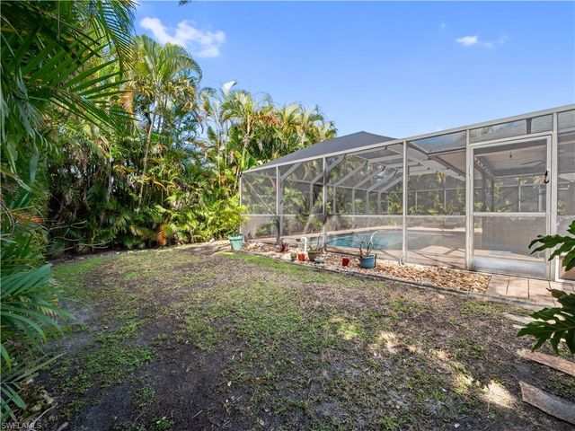 2138 SW 12th PL, Cape Coral, FL 33991