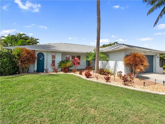 2138 SW 12th PL, Cape Coral, FL 33991