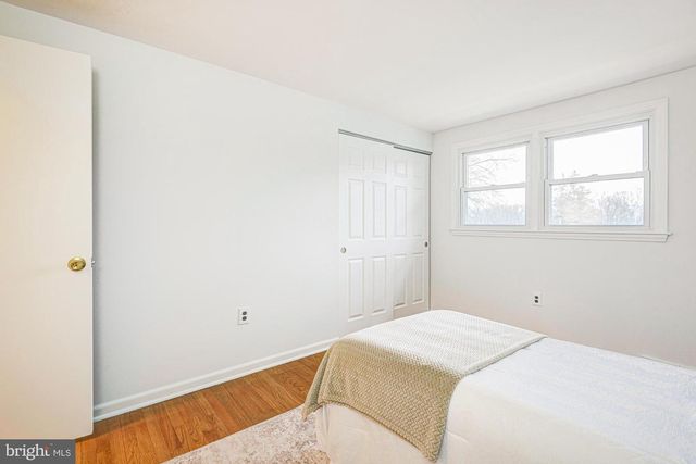 214 DARWIN DR, Newark, DE 19711