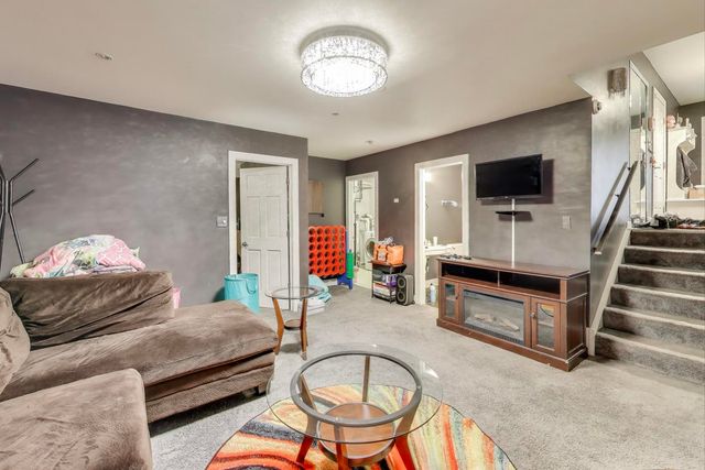 3015 140th Place, Blue Island, IL 60406