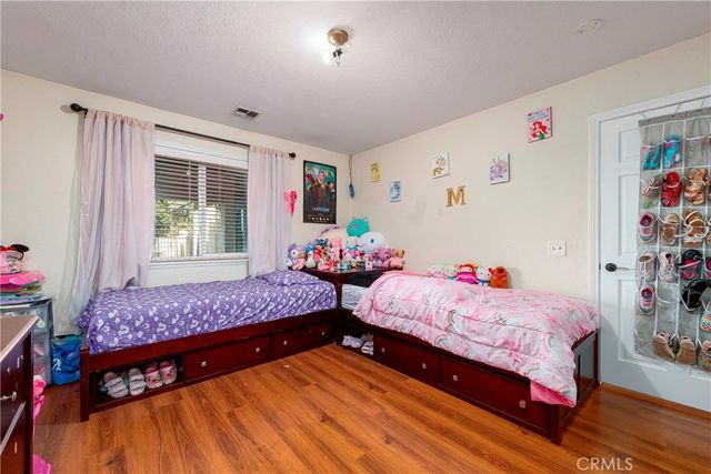 2257 West Avenue N8, Palmdale, CA 93551