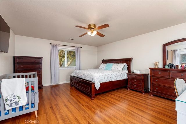 2257 West Avenue N8, Palmdale, CA 93551