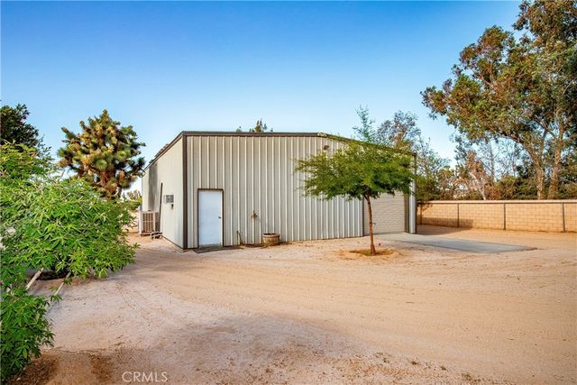 2257 West Avenue N8, Palmdale, CA 93551
