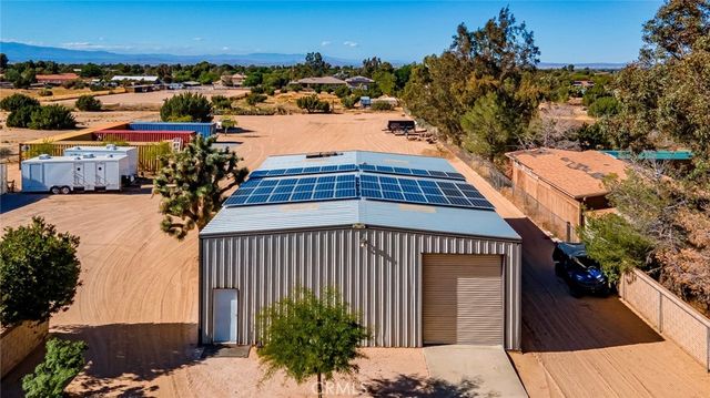 2257 West Avenue N8, Palmdale, CA 93551