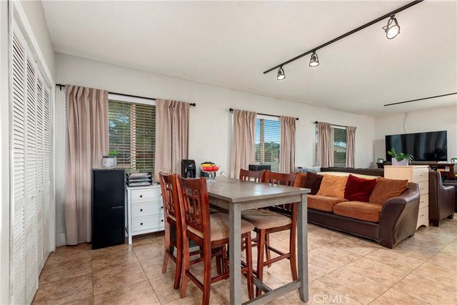 2257 West Avenue N8, Palmdale, CA 93551