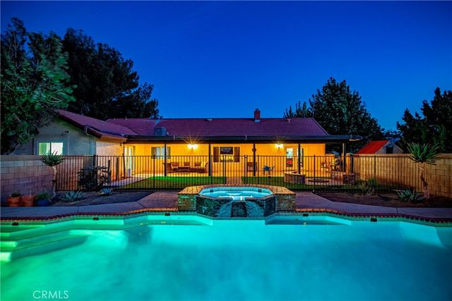 2257 West Avenue N8, Palmdale, CA 93551
