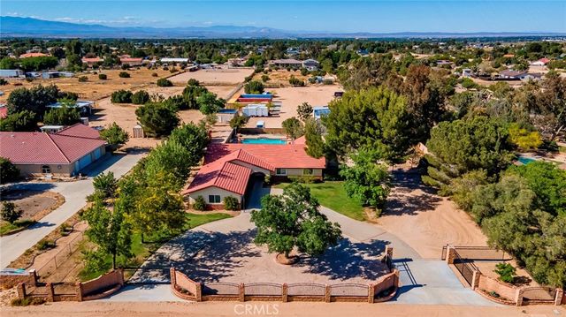 2257 West Avenue N8, Palmdale, CA 93551