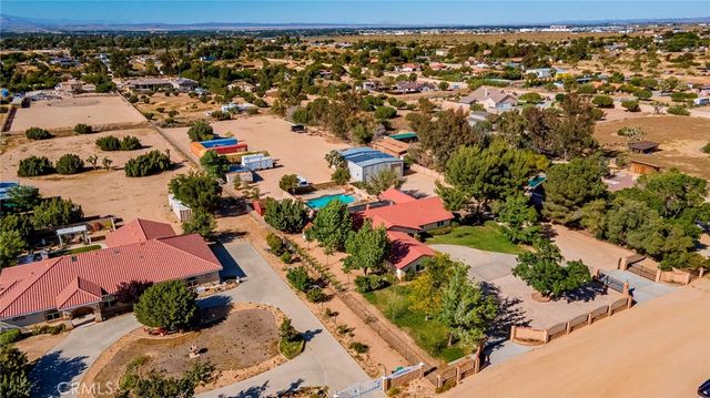 2257 West Avenue N8, Palmdale, CA 93551