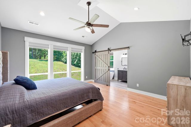 4072 Barbrick Street, Sherrills Ford, NC 28673