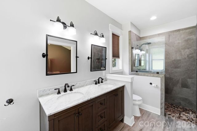 4072 Barbrick Street, Sherrills Ford, NC 28673