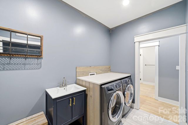 4072 Barbrick Street, Sherrills Ford, NC 28673