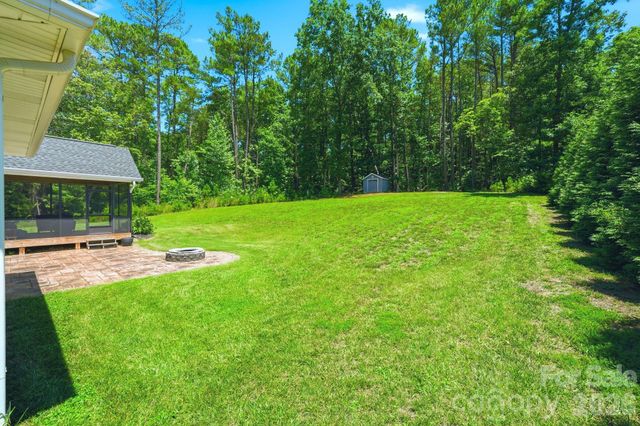 4072 Barbrick Street, Sherrills Ford, NC 28673