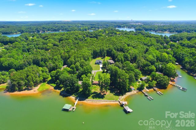 4072 Barbrick Street, Sherrills Ford, NC 28673